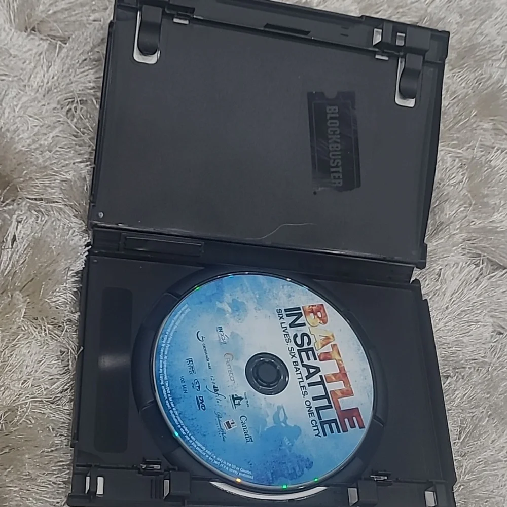 Rare Old stuck Bundle of PC games 🎮 & Movie
